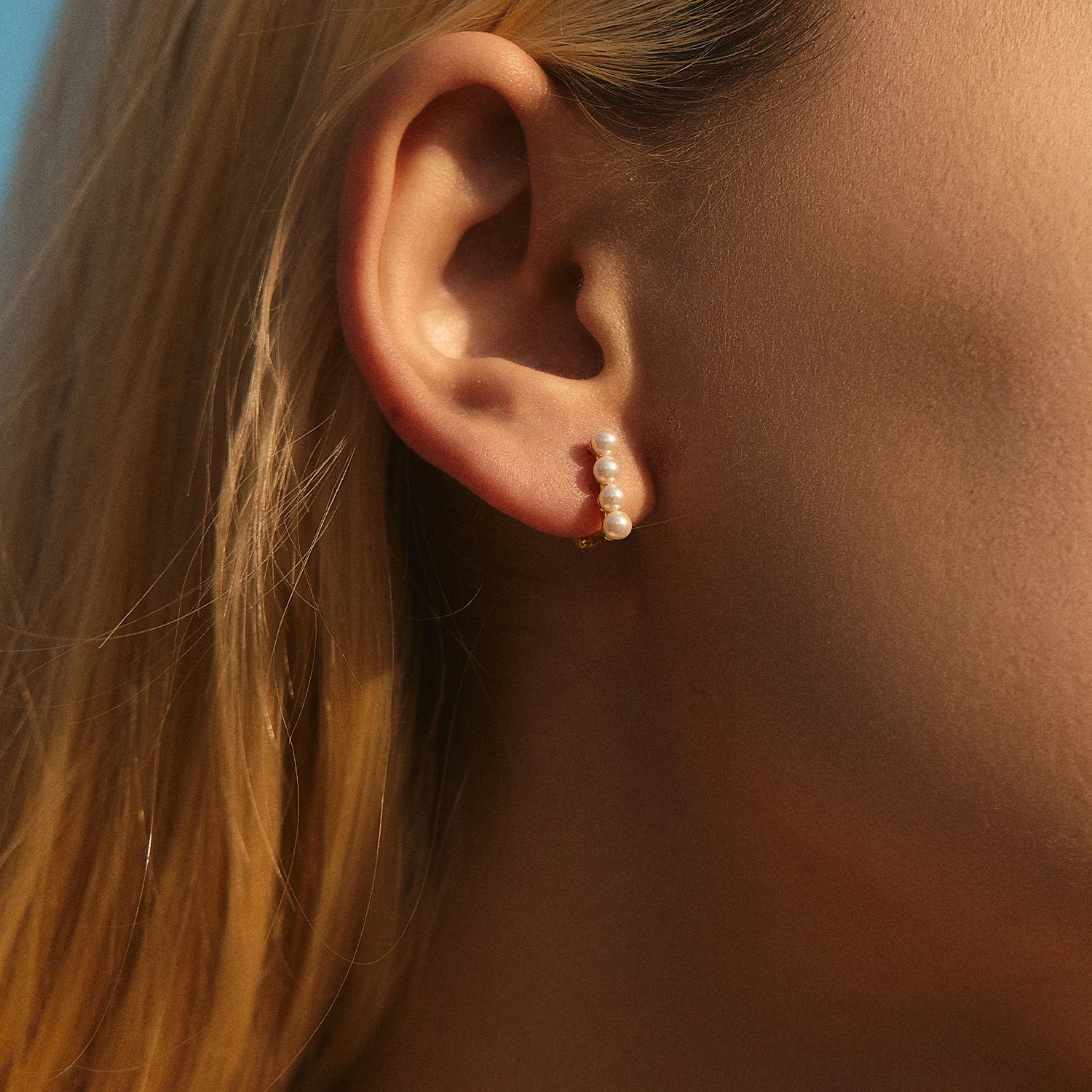 Geometric Shell Pearl Hoop Ear Earrings