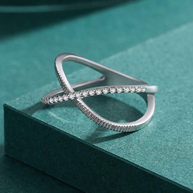 Elegant Cross Ring